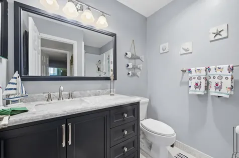 815 Flanders Q Delray Beach FL 33484