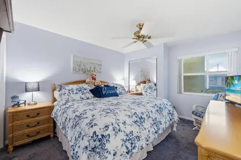 815 Flanders Q Delray Beach FL 33484