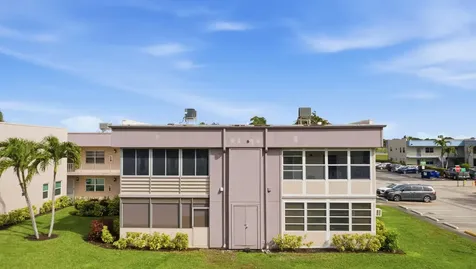 815 Flanders Q Delray Beach FL 33484