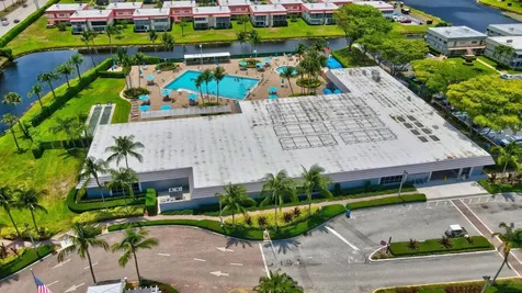 815 Flanders Q Delray Beach FL 33484