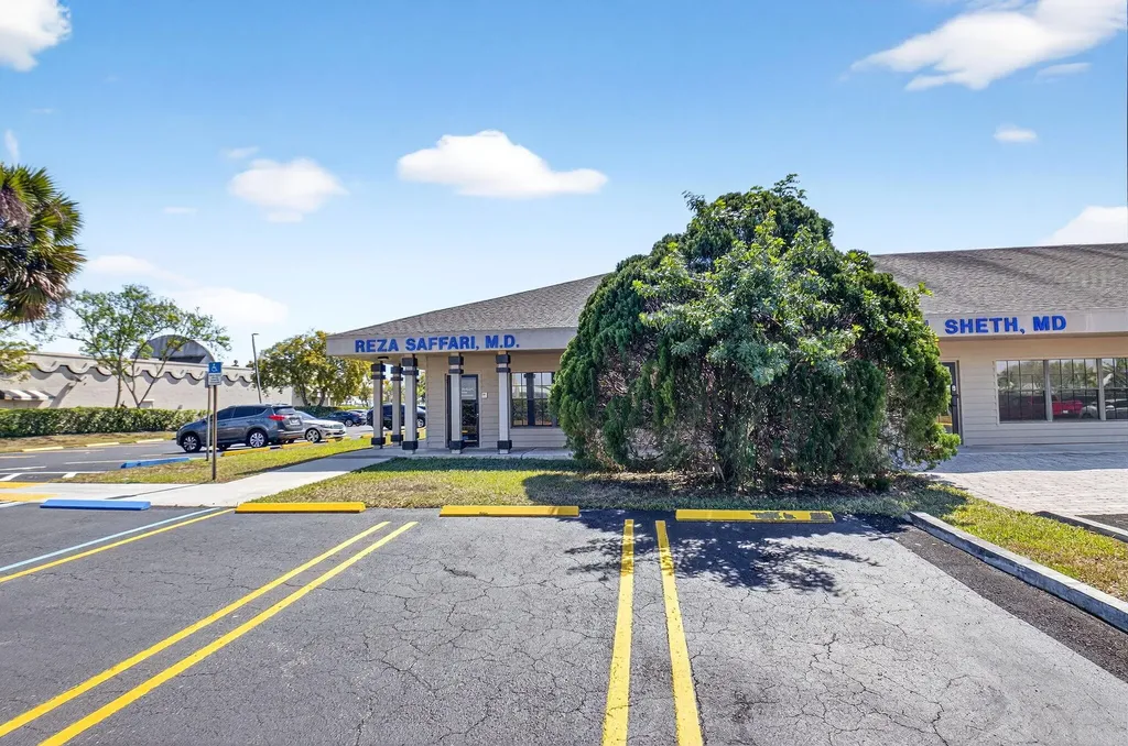 5341 Atlantic Avenue Delray Beach FL 33484