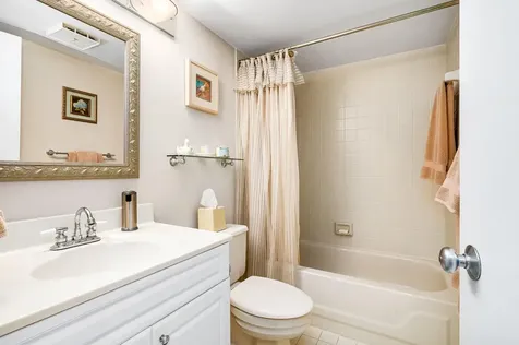 5751 Camino Del Sol Boca Raton FL 33433