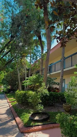 1788 Hammock Boulevard Coconut Creek FL 33063