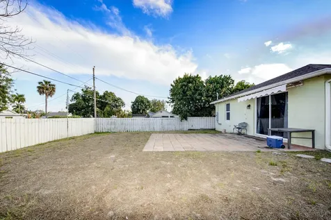 128 Broward Avenue Greenacres FL 33463