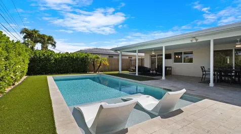 2119 Ne 56th Place Fort Lauderdale FL 33308