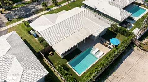 2119 Ne 56th Place Fort Lauderdale FL 33308