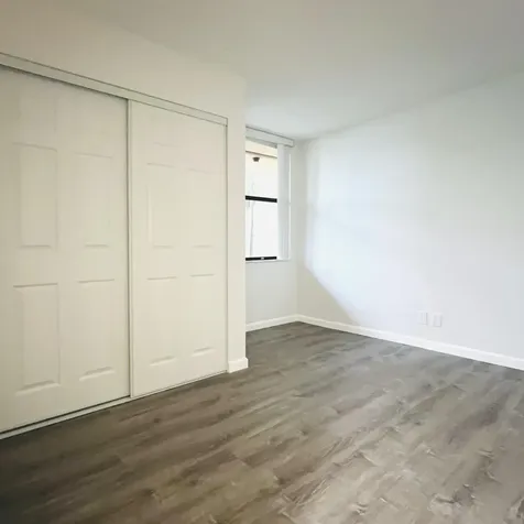 500 Egret Circle Delray Beach FL 33444