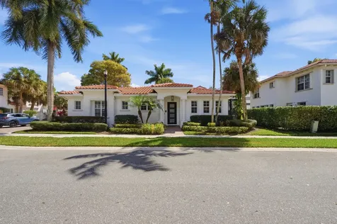 554 Tomahawk Court Palm Beach Gardens FL 33410