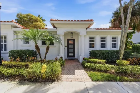 554 Tomahawk Court Palm Beach Gardens FL 33410