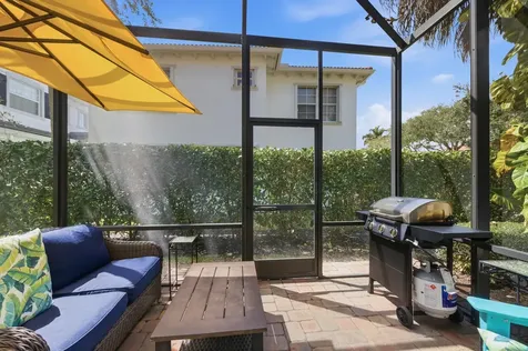 554 Tomahawk Court Palm Beach Gardens FL 33410