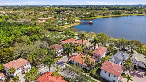 554 Tomahawk Court Palm Beach Gardens FL 33410