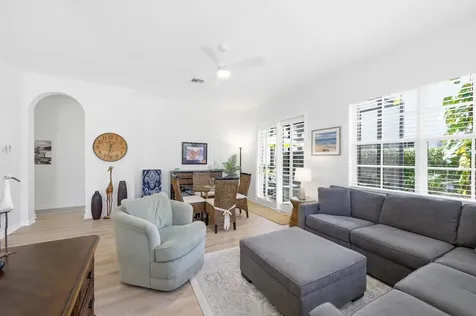 554 Tomahawk Court Palm Beach Gardens FL 33410
