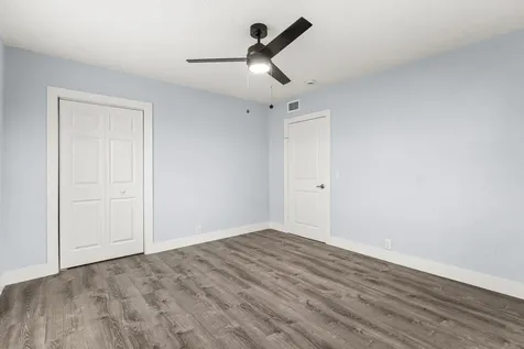 656 W 6th Street Riviera Beach FL 33404