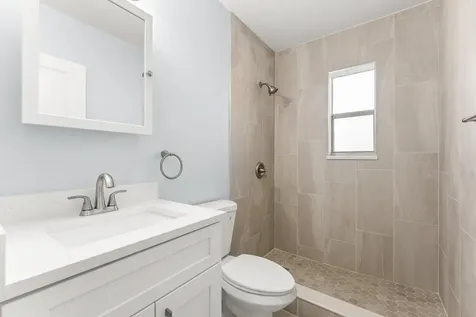 656 W 6th Street Riviera Beach FL 33404