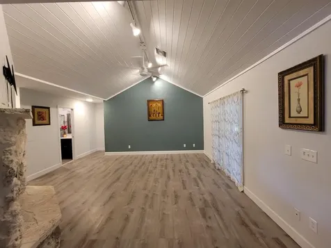 6515 5th Street Vero Beach FL 32968