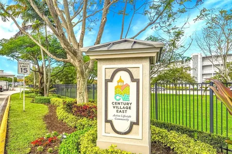 247 Ventnor R Deerfield Beach FL 33442