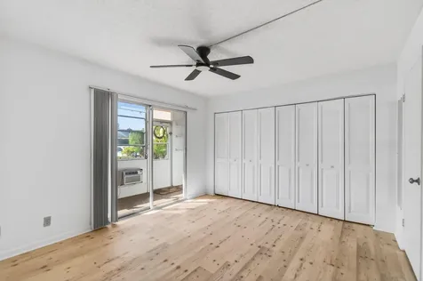 247 Ventnor R Deerfield Beach FL 33442