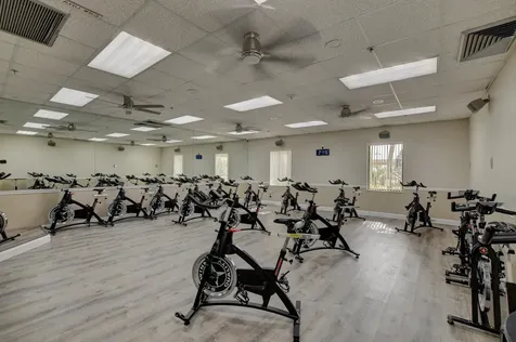 247 Ventnor R Deerfield Beach FL 33442