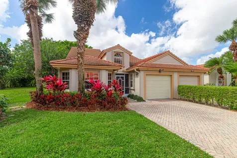 7540 Diamond Pointe Circle Delray Beach FL 33446