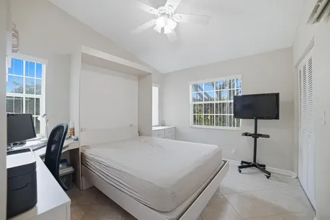 7540 Diamond Pointe Circle Delray Beach FL 33446