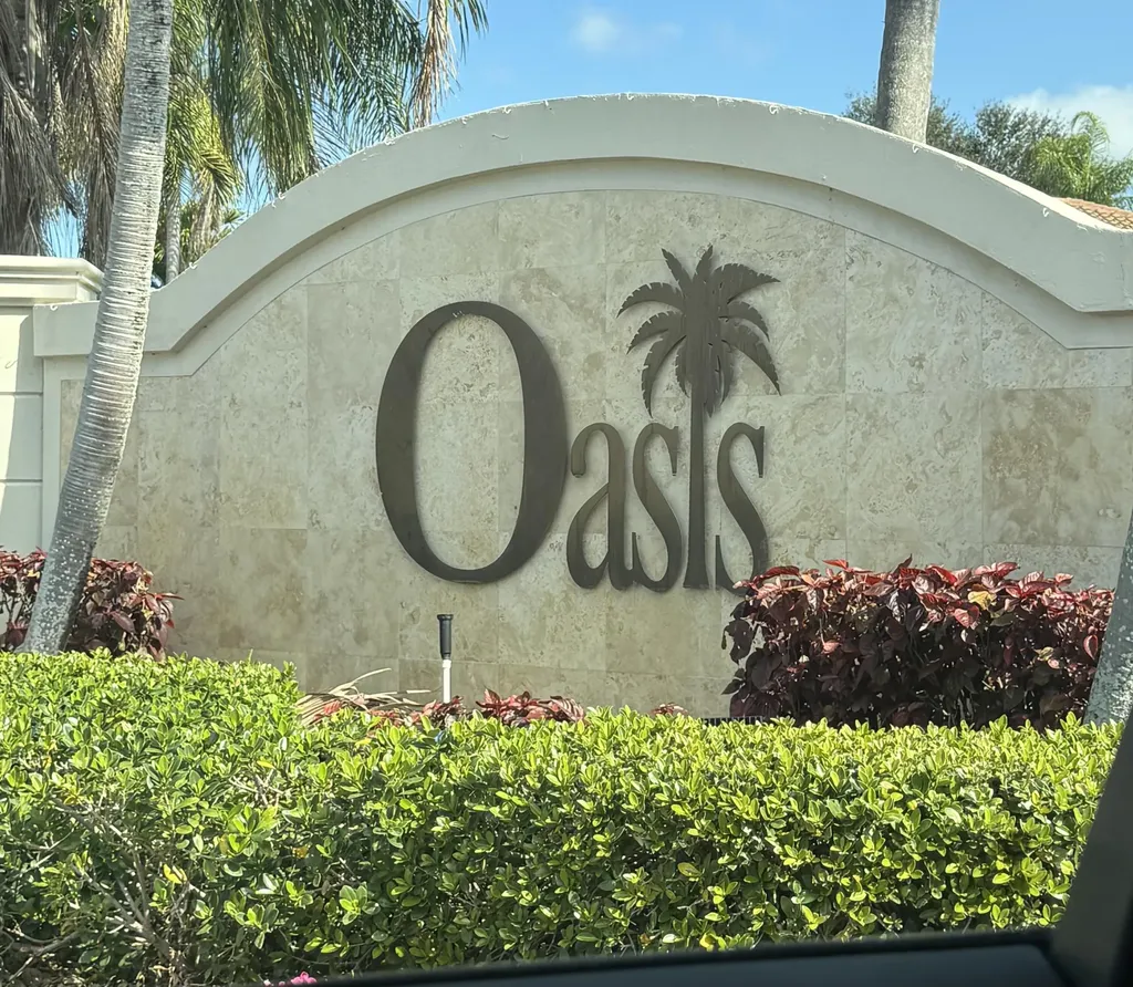 6422 Park Lake Circle Boynton Beach FL 33437