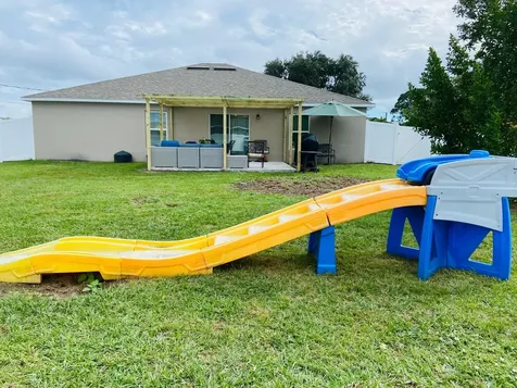 479 Sw Sw Holden Terrace Port Saint Lucie FL 34984