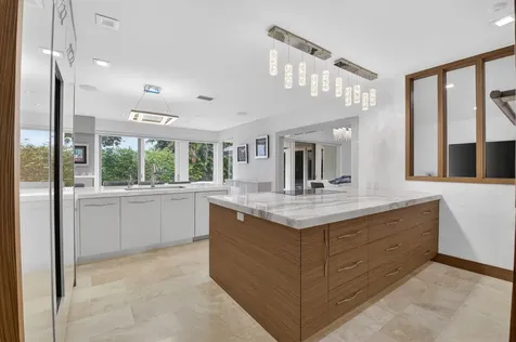 19787 Oakbrook Circle Boca Raton FL 33434