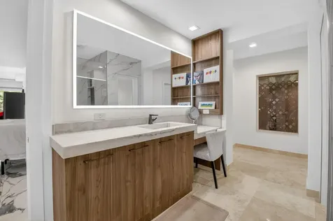 19787 Oakbrook Circle Boca Raton FL 33434