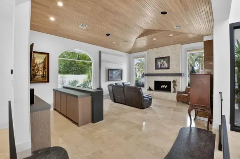 19787 Oakbrook Circle Boca Raton FL 33434