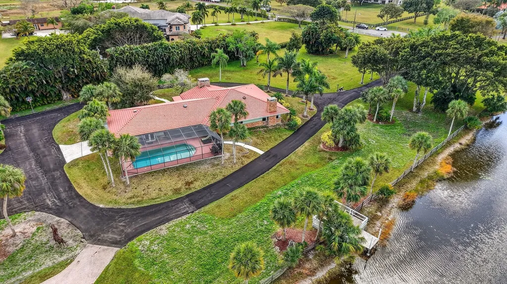 10965 La Reina Road Delray Beach FL 33446