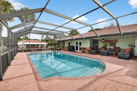 10965 La Reina Road Delray Beach FL 33446