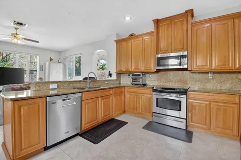 7106 Taylorwood Drive Lake Worth FL 33467