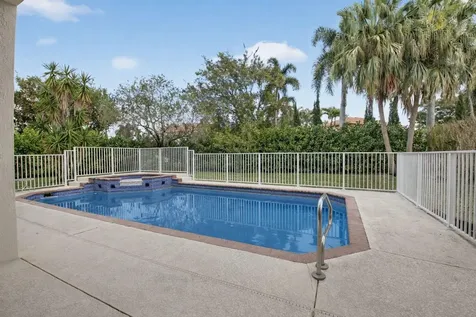 7106 Taylorwood Drive Lake Worth FL 33467