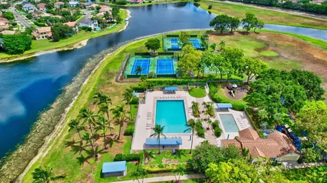 7106 Taylorwood Drive Lake Worth FL 33467