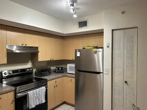 615 Villa Circle Boynton Beach FL 33435