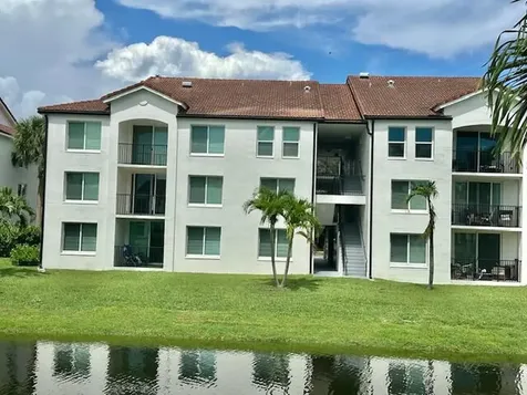 615 Villa Circle Boynton Beach FL 33435