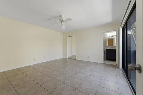3852 Se Jefferson Street Stuart FL 34997