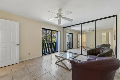 3852 Se Jefferson Street Stuart FL 34997