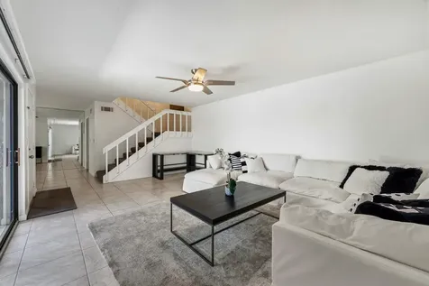 3852 Se Jefferson Street Stuart FL 34997
