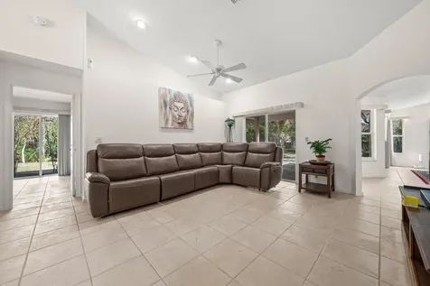 18098 93rd Road The Acreage FL 33470