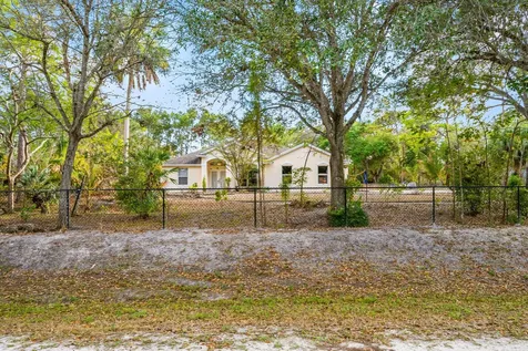 18098 93rd Road The Acreage FL 33470