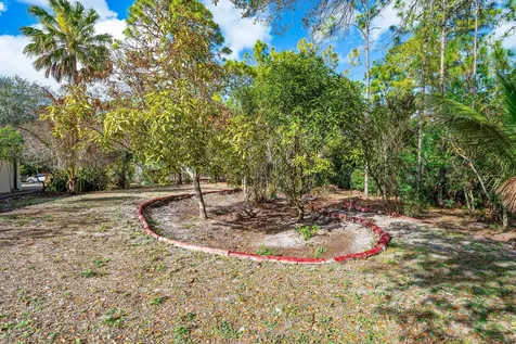 18098 93rd Road The Acreage FL 33470