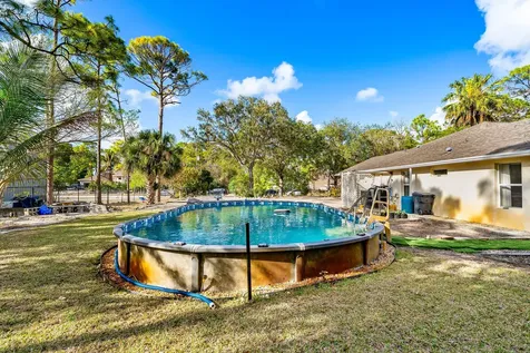 18098 93rd Road The Acreage FL 33470