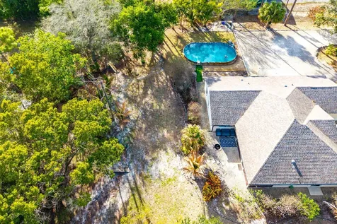 18098 93rd Road The Acreage FL 33470