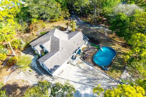 18098 93rd Road The Acreage FL 33470