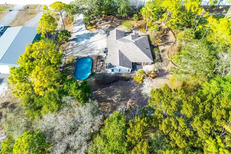 18098 93rd Road The Acreage FL 33470