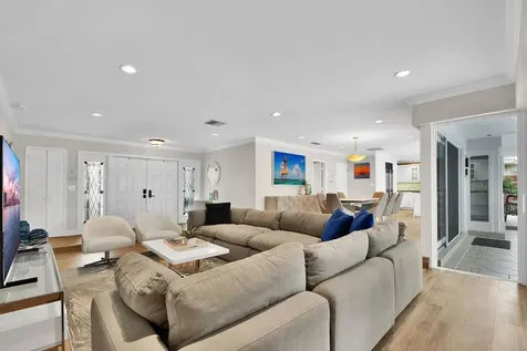 2152 Ne 63rd Court Fort Lauderdale FL 33308
