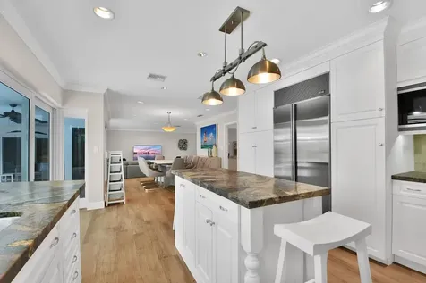 2152 Ne 63rd Court Fort Lauderdale FL 33308