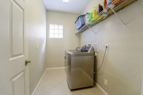 6770 Aliso Avenue West Palm Beach FL 33413