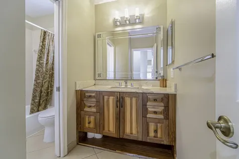 6770 Aliso Avenue West Palm Beach FL 33413